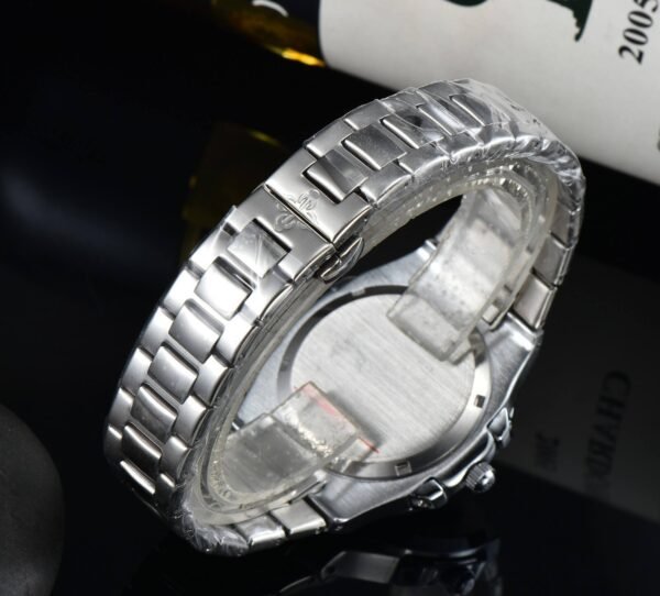 Patek Philippe Nautilus Automatic – Silver Edition - Image 4