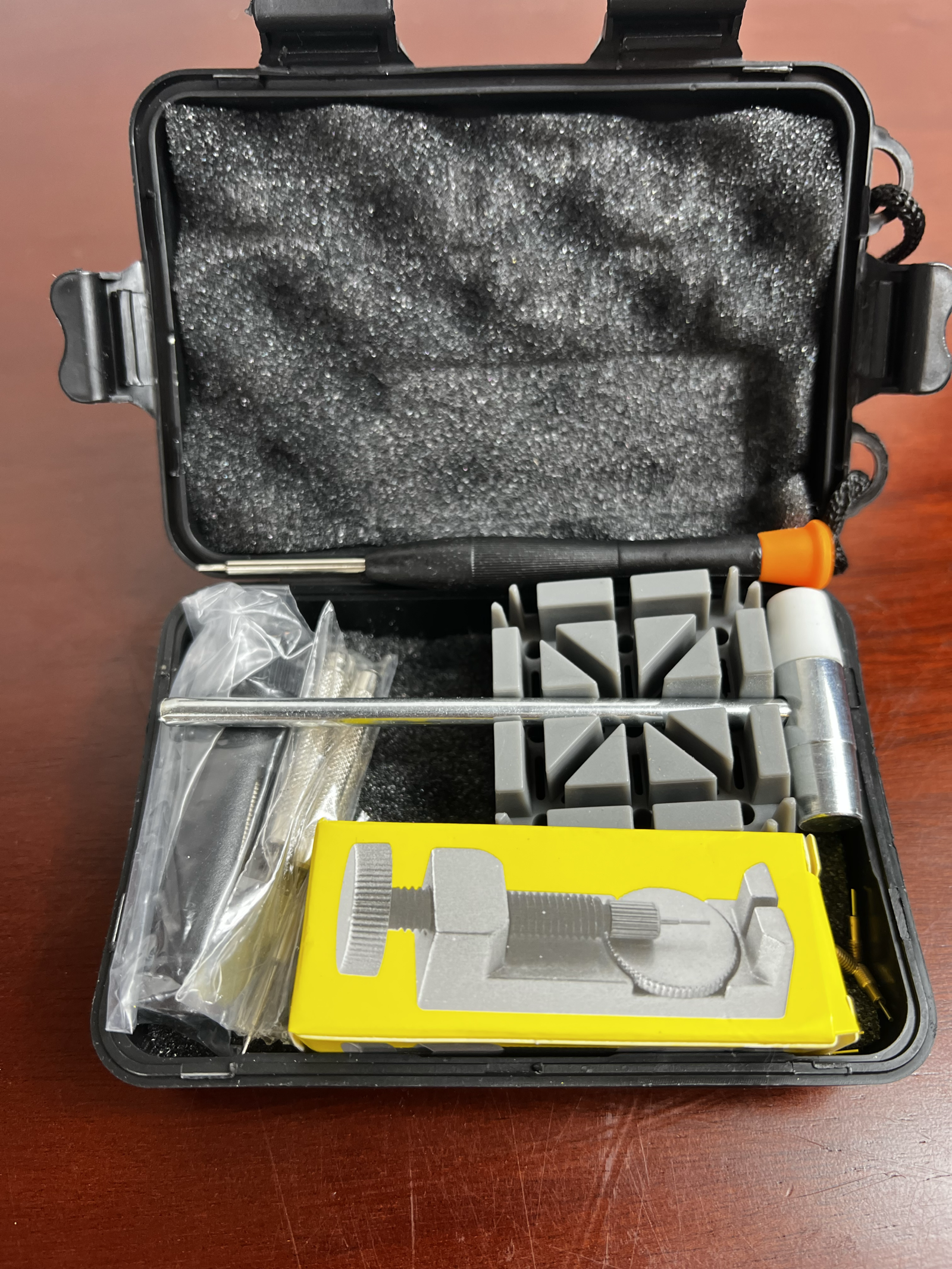 16 Piece Professional Watch Repair Kit - Image 5