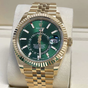Rolex Sky-Dweller Automatic – Gold with green dial